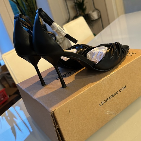 Le Chateau heels - size 36 - Picture 3 of 7